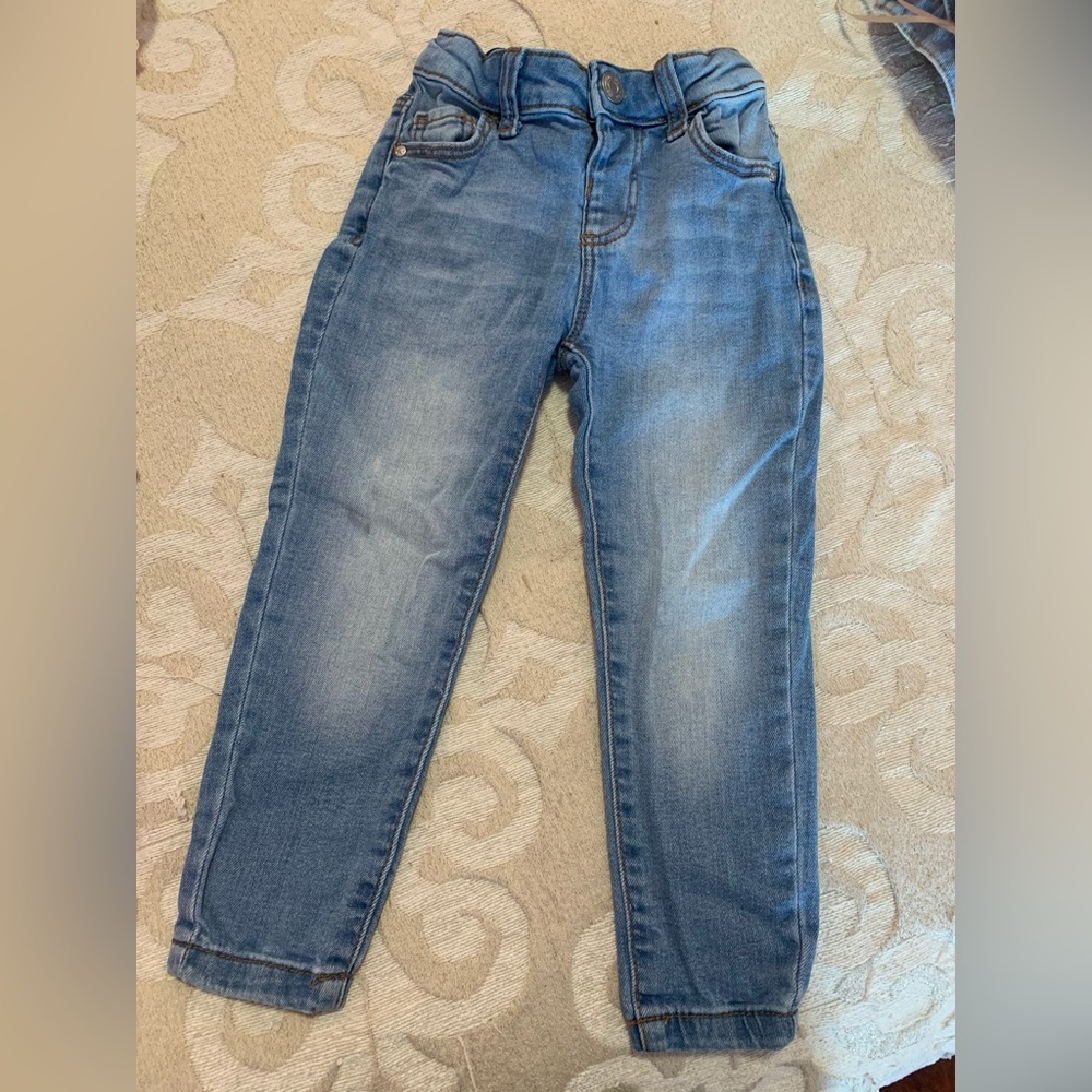 Jean primak size 2-3 years